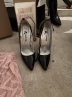 Verkaufe highheels aus Italien Gr 39 Hemelingen - Hastedt Vorschau