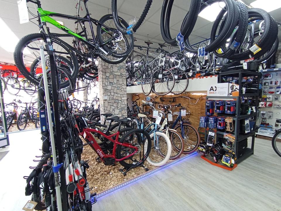 Gravelbike ROMET BOREAS 1 LITE Sram Apex 10 Gänge 28 Zoll in Stuttgart