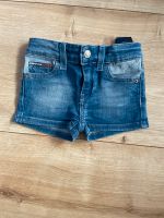 Hilfiger Shorts Hot pant unisex gr. 80 Baden-Württemberg - Remseck am Neckar Vorschau