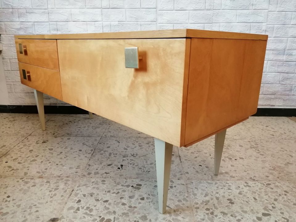 60er 70er Vintage TV Lowboard Kommode Fernsehschrank Sideboard in Taunusstein