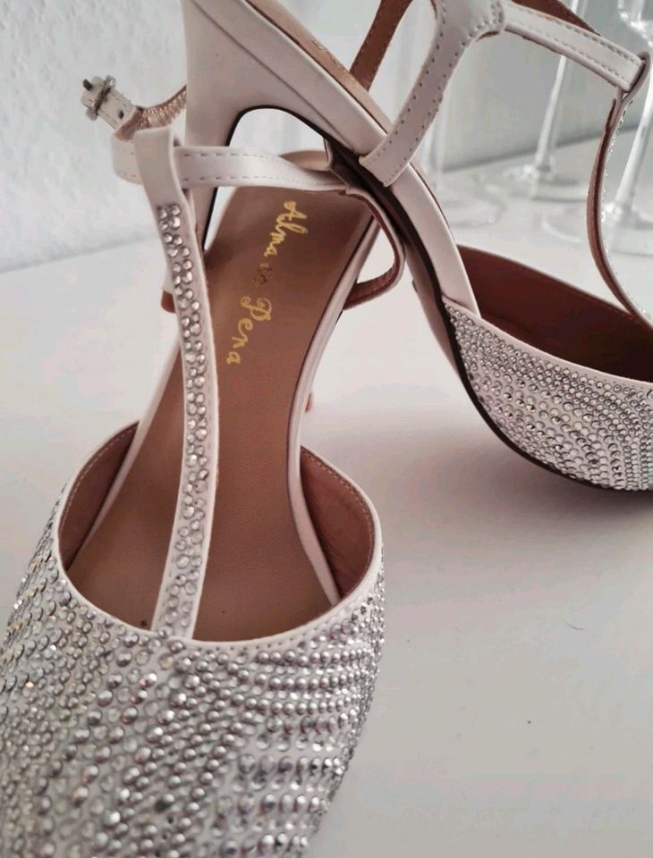 Neu Alma en Pena  silber Brautschuhe High Heels Strass Gr 38 in Berlin