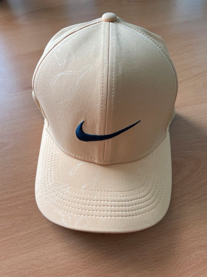 Nike Golf Lucky Charm Aerobill Classic99 Cap (flex, unisex) in München