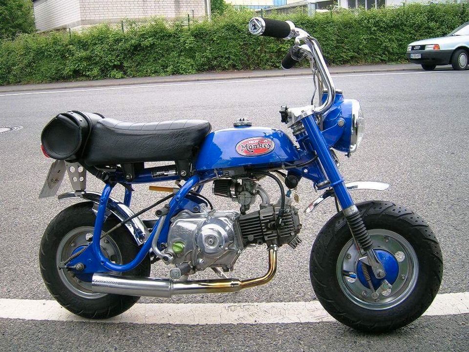 Honda Monkey Z 50 A in Frankfurt am Main