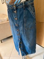 Wie neu - Jeansrock mit Knöpfen midirock L wie  Zara Hessen - Hofheim am Taunus Vorschau