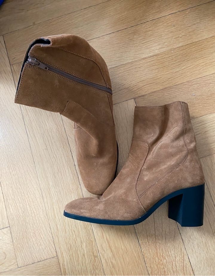 Zara Kunst Wildleder Stiefeletten neuwertig in Heidelberg