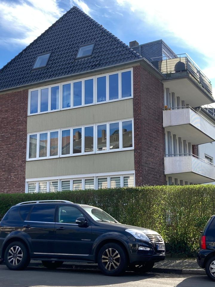 Gepflegtes 7 Parteien Haus in Top Lage v. Düsseldorf in Düsseldorf