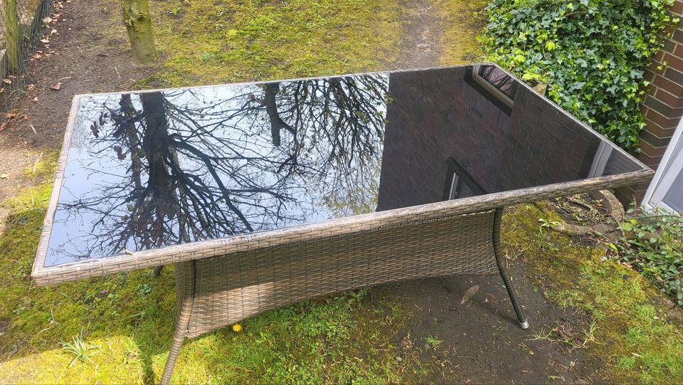 Rattan Gartentisch Tisch Glastisch 150 cm in Buchholz in der Nordheide