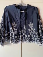 Zara Cardigan mit Broderie Anglaise / Lochstickerei blau (Gr. M) Stuttgart - Stuttgart-Mitte Vorschau