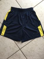 Sporthose Shorts kurze Hose Fußball Hose Gr XXS blau Nordrhein-Westfalen - Linnich Vorschau