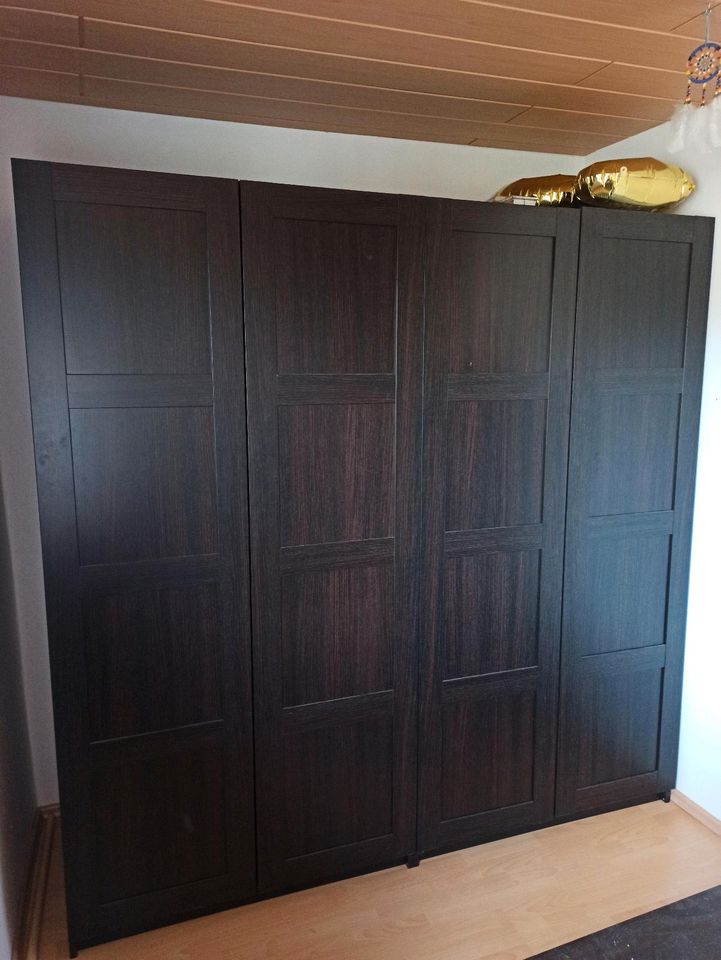 IKEA Malm Kleiderschrank schwarz Schrank in Lebach