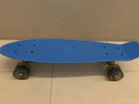 Skateboard von Fun omia mit leuchtenden Rädern Baden-Württemberg - Kornwestheim Vorschau