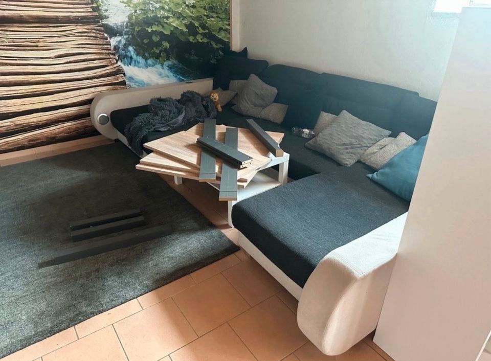 Sofa zu verkaufen in Sassenburg
