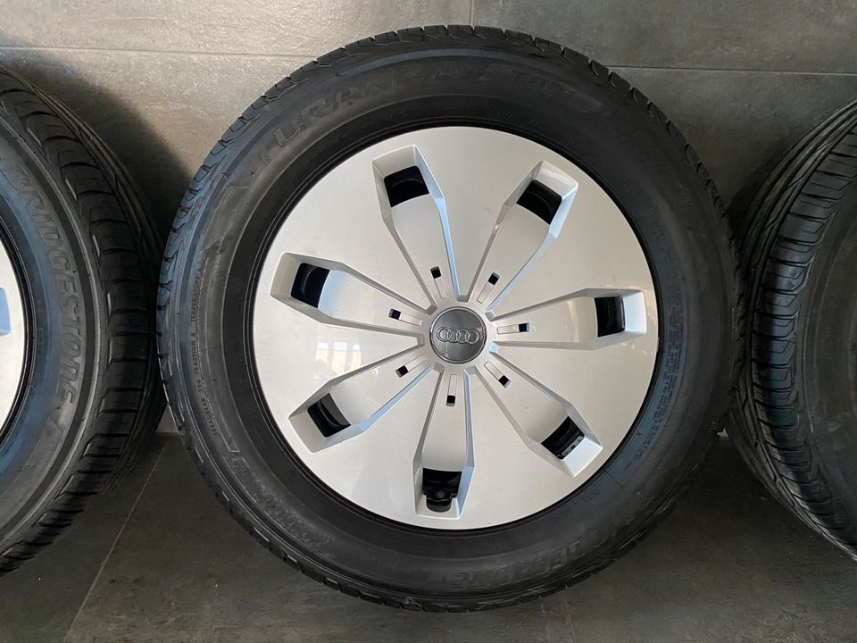 VW T-Roc/ Audi Q2 16 Zoll Bridgestone Winterreifen 205/60/16 in Spaichingen