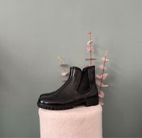 Chelsea Boots schwarz Paisley Muster 41 Gummi boots Stiefelette Nordrhein-Westfalen - Lindlar Vorschau