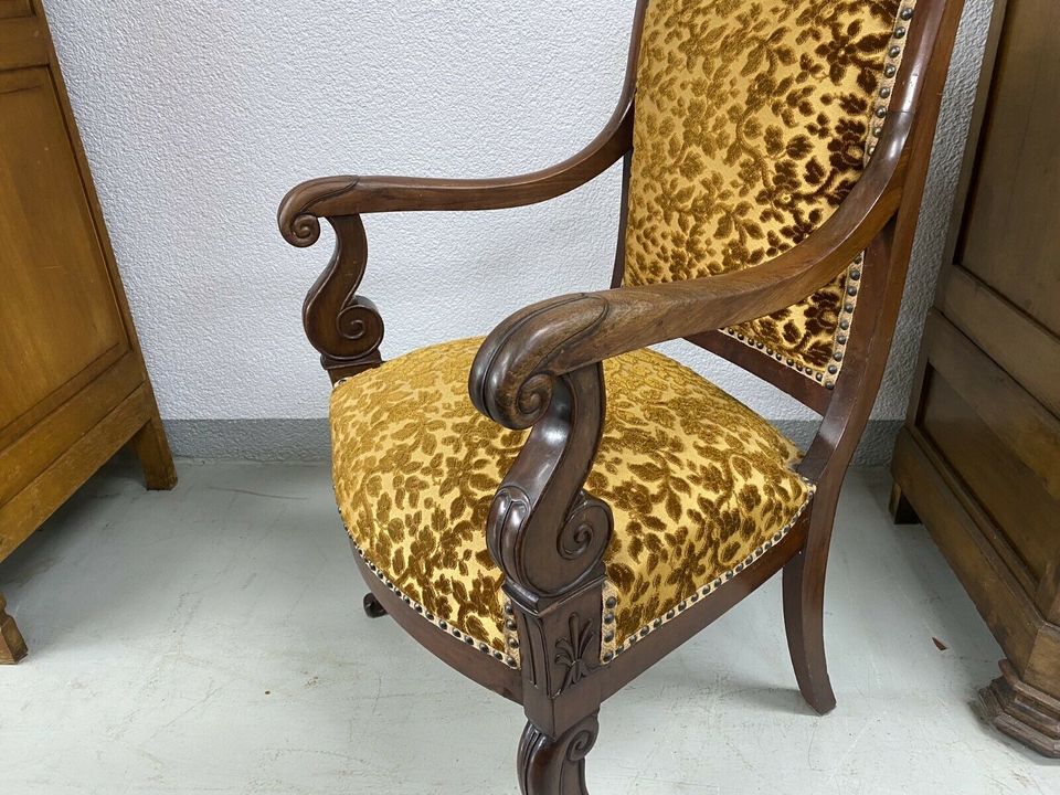 Antiker Stuhl Thron Sessel Esszimmer Antik Stil Barock in Völklingen