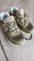 FILA Turnschuhe khaki Größe 40 oliv Bayern - Schöngeising Vorschau