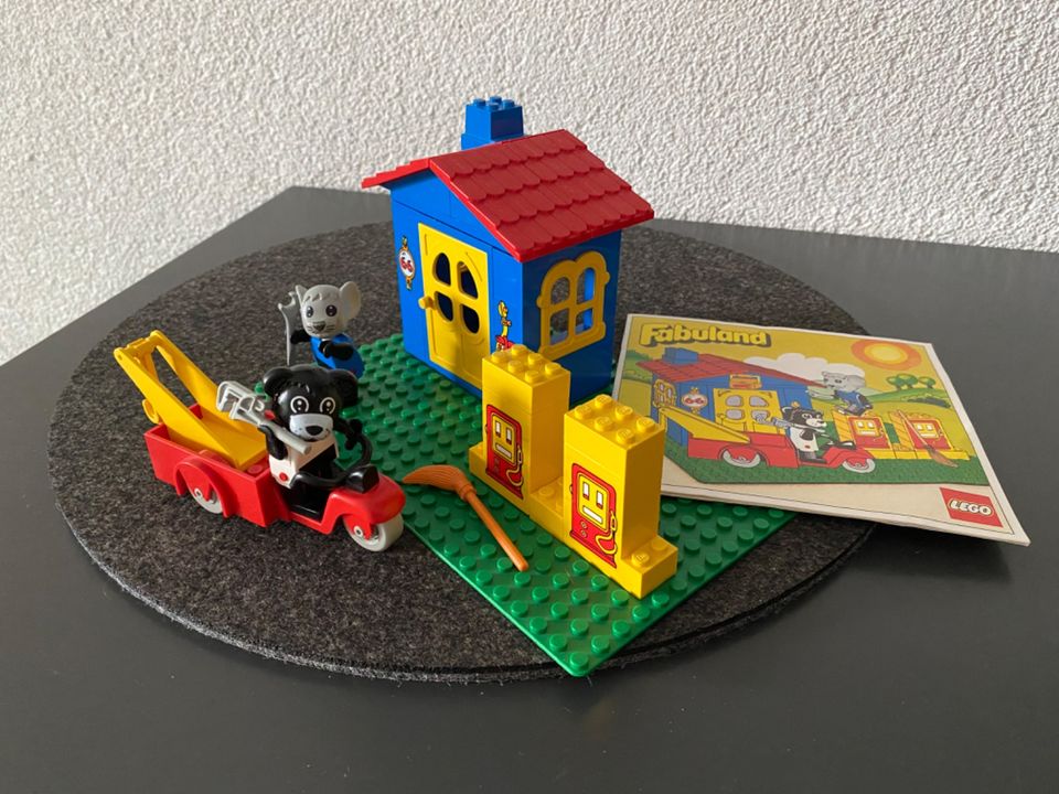 LEGO Fabuland 3666 Tankstelle mit Peter Pandabär und Morty Maus in Oberursel (Taunus)