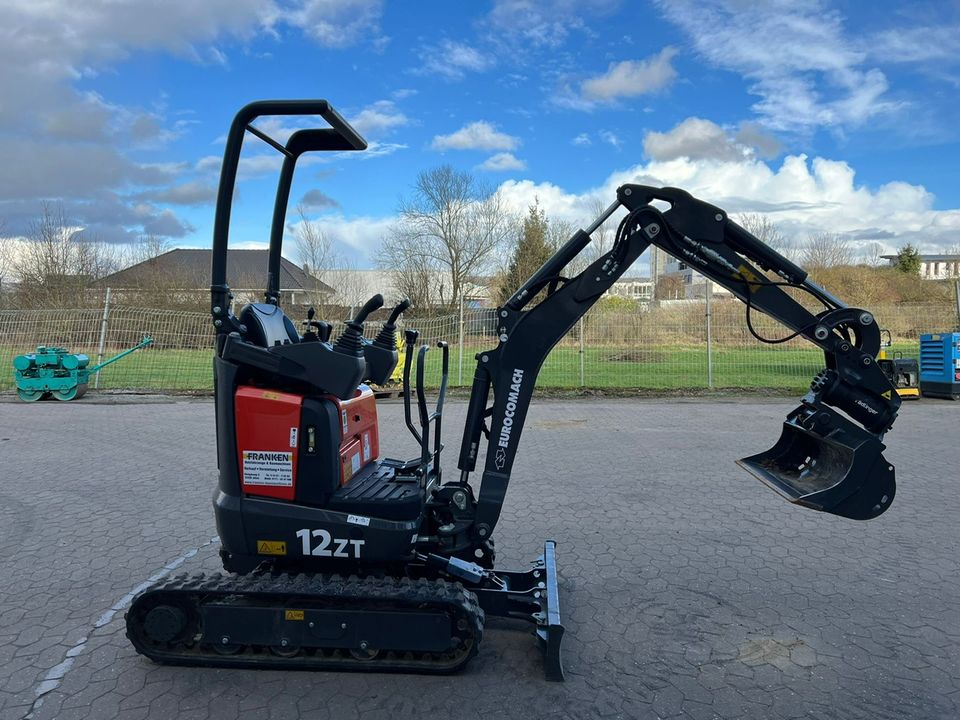 Eurocomach 12 ZT Minibagger in Jülich