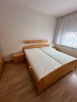Schlafzimmer Bett mit Nachtschränkchen Baden-Württemberg - Hockenheim Vorschau