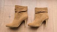 Stiefelette braun mit Absatz - ungetragen Bonn - Beuel Vorschau