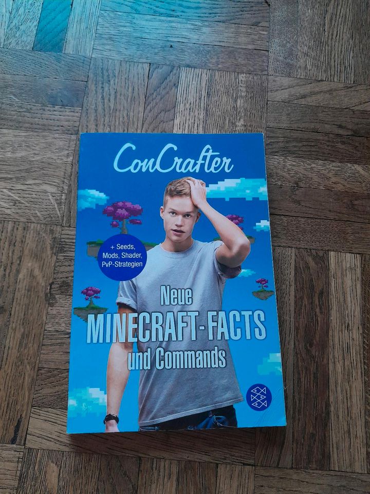 Concrafter Minecraft-Facts und Commands Buch in Schwabmünchen
