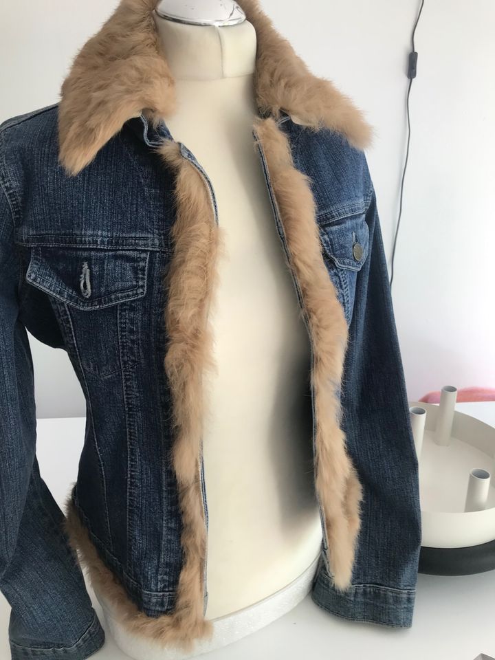 Coole Jeansjacke S/M Rossodisera Echtfell Jacke Jeans NEU Zara TO in Hamburg