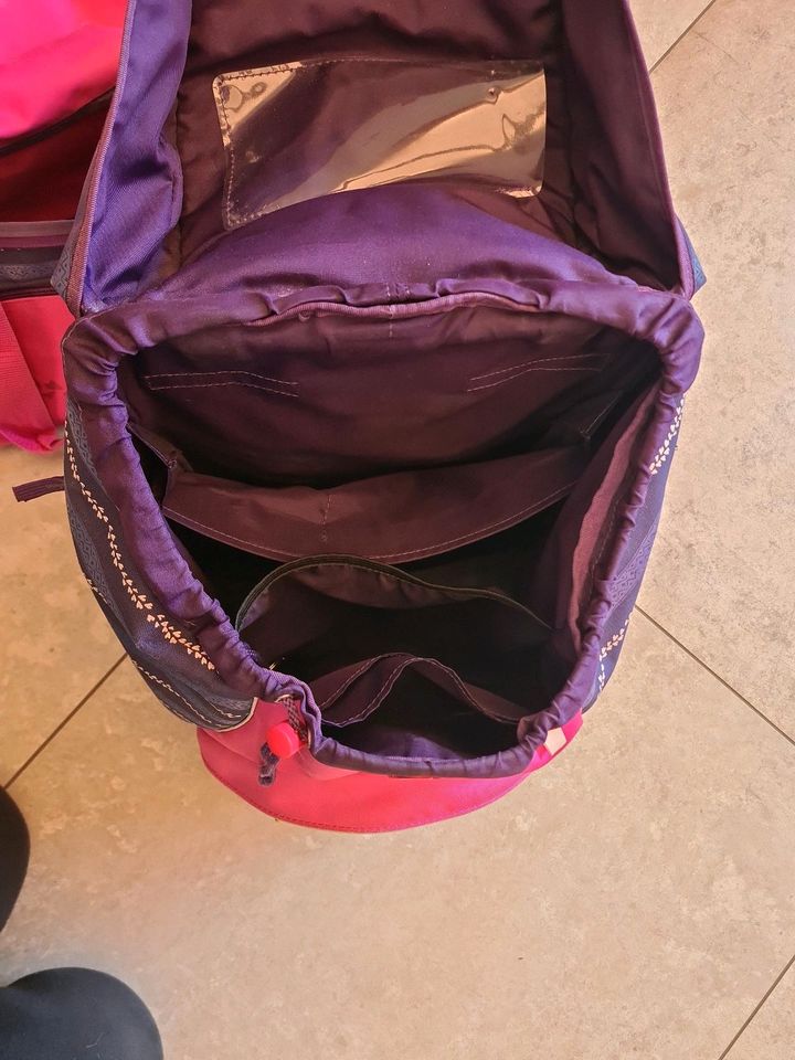 Scout Schulranzen mit Sporttasche in Deckenpfronn