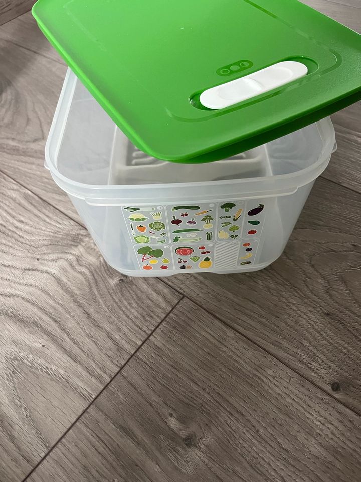 Tupperware verschiedene Produkte in Furtwangen