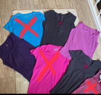 Shirts Tchibo Sportshirts und Hose in Grösse 40 Kreis Pinneberg - Uetersen Vorschau