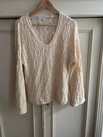 Pullover von Zara in Größe S in cremefarben mit Spitze Eimsbüttel - Hamburg Eimsbüttel (Stadtteil) Vorschau