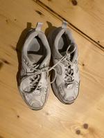 Nike 39 weiß grau Dresden - Äußere Neustadt Vorschau
