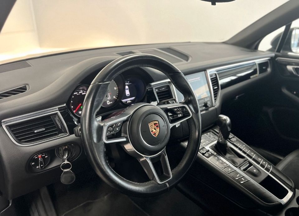 NEU - Porsche Macan S *Carplay*Kamera*21 Zoll*Sport in Darmstadt