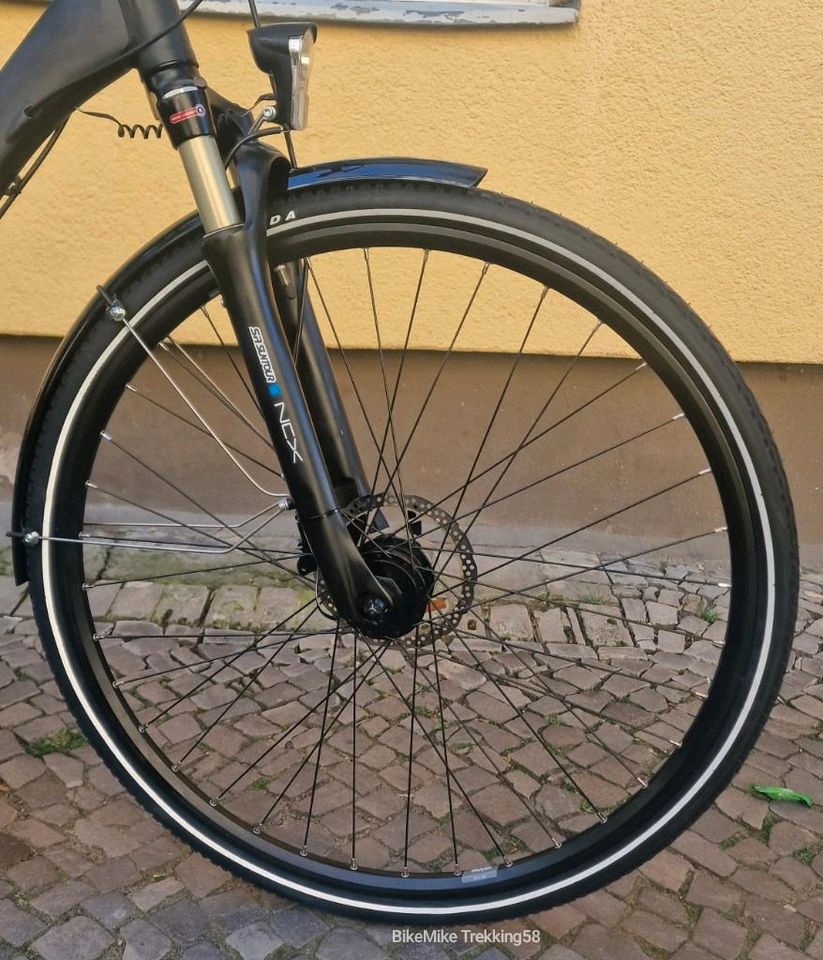 Neues 28" Alu-Trekkingrad,7G.-Nabensch.,Shimano Disc, RH 58cm in Berlin
