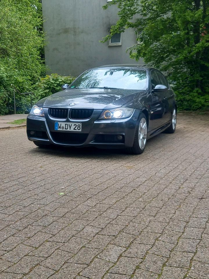 Bmw e90 330i m paket ab Werk lpg Prinz vollausstatung  2hand in Wuppertal