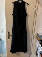 Elegantes schwarzes midi Kleid aus Satin mit Schleife im Nacken Niedersachsen - Salzgitter Vorschau