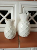 Zwei schöne Porzellan Vasen in Annas Optik. Niedersachsen - Hardegsen Vorschau