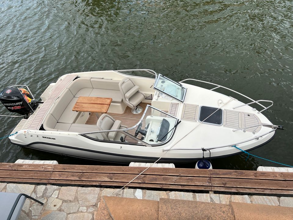 Empuriabrava Villa am Kanal 5 SZ 5 BZ Pool Option Motorboot in Mülheim (Ruhr)