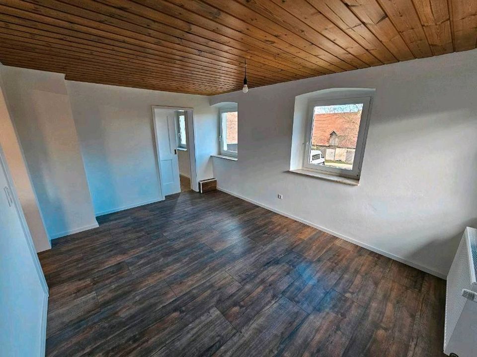 4,5 Zimmer Wohnung, 150 qm, Obergröningen in Eschach (bei Schwäbisch Gmünd)