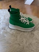 Tamaris Sneaker Gr37 grün wie neu Nordrhein-Westfalen - Bad Driburg Vorschau