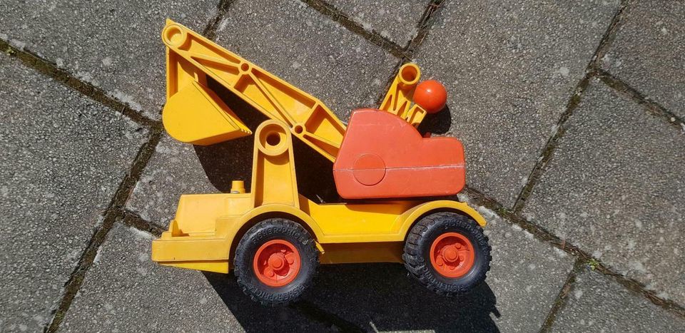 Fisher price Bagger 80er Jahre - Gebraucht aber Top Zustand in Viernheim