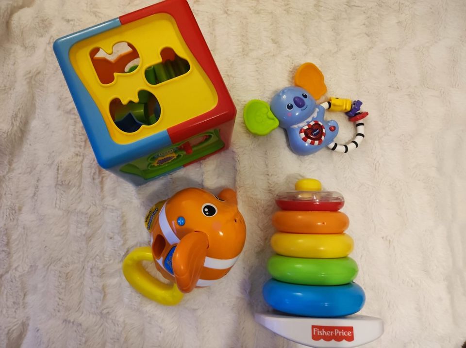Spielzeug, Baby Spielzeug in Groß Rönnau