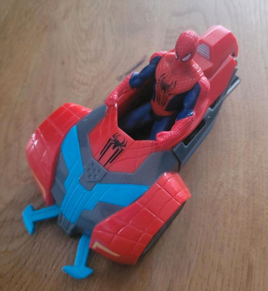 Kinder Spielzeug Figur Spiderman Auto Spidermanfahrzeug Fahrzeug in Satrup