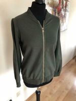 ISILK Sweat-Jacke Gr. M grün/ oliv mit Stern Pailletten am Rücken Bayern - Münnerstadt Vorschau