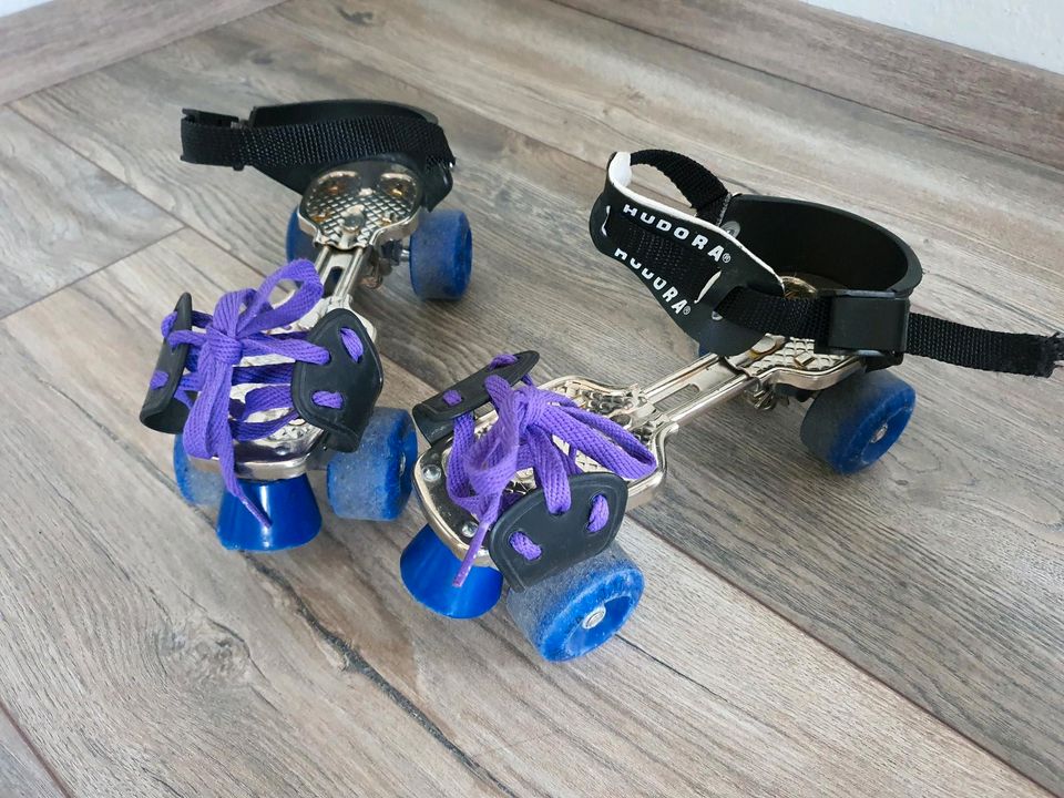 Hudora Rollschuhe Roller Skates 3001, Gr. 28-39 Kinder in Ziegenrück