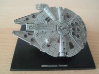 Star Wars Modell " Millenuim Falcon " Essen - Essen-Borbeck Vorschau