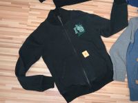 Diesel Sweatjacke Schieferschwarz Gr 152 Pullover grüner Aufnäher Niedersachsen - Rotenburg (Wümme) Vorschau