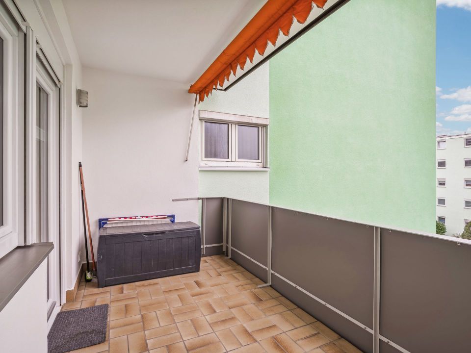 Sehr gepflegte 3-Zimmer-Wohnung mit Tiefgaragenstellplatz in toller Lage von Nürnberg-Wetzendorf in Nürnberg (Mittelfr)