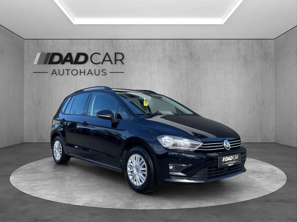 Volkswagen Golf Sportsvan 1.6 TDI Comfortline AHK Navi PDC in Garbsen