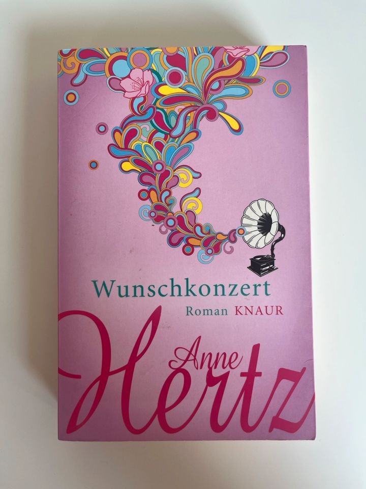 Anne Hertz Wunschkonzert Buch Roman in Essen