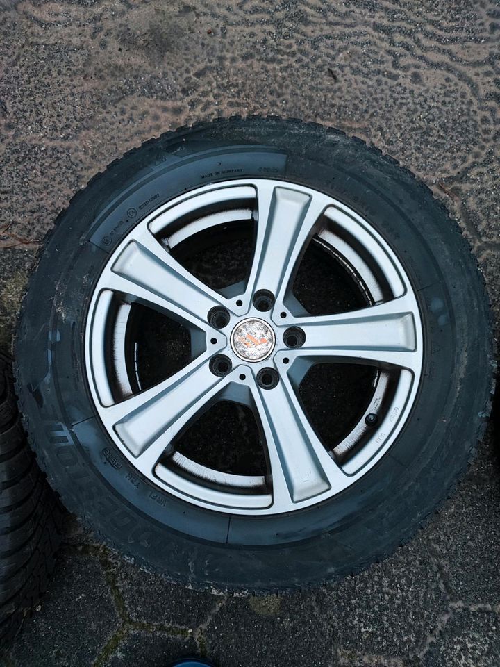 Winterreifen auf Alufelgen Bridgestone & Wilken 215/60 R16 in Emsdetten